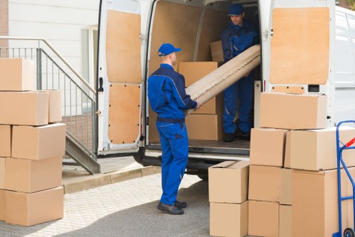 Man with van service for local moves in West Kensington