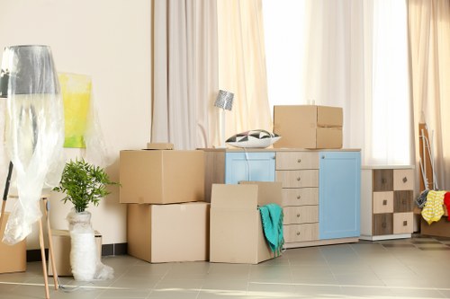 Packing and unpacking support for a Westkensington home move